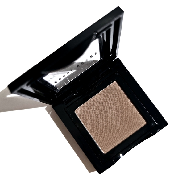 Bobbi Brown Eye Shadow #18 Sable New